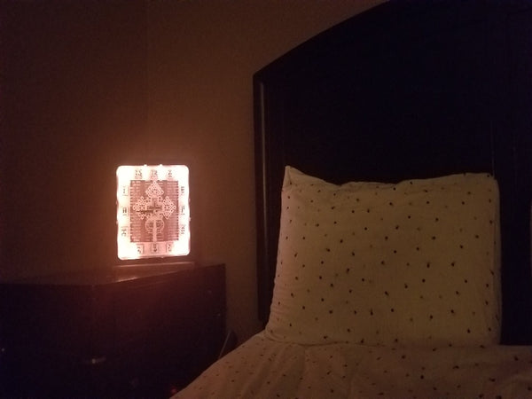 Bed Side Light and Clock/ የራስጌ መብራት ሰዓት እና የፀሎት ማነቃቂያ